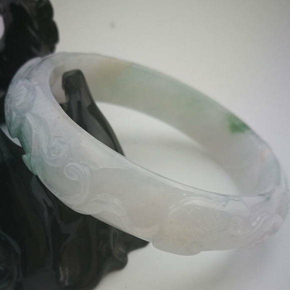 NATURAL CARVING GRADE A GREEN JADE JADEITE BRACELET BANGLE 57MM - Picture 3 of 7